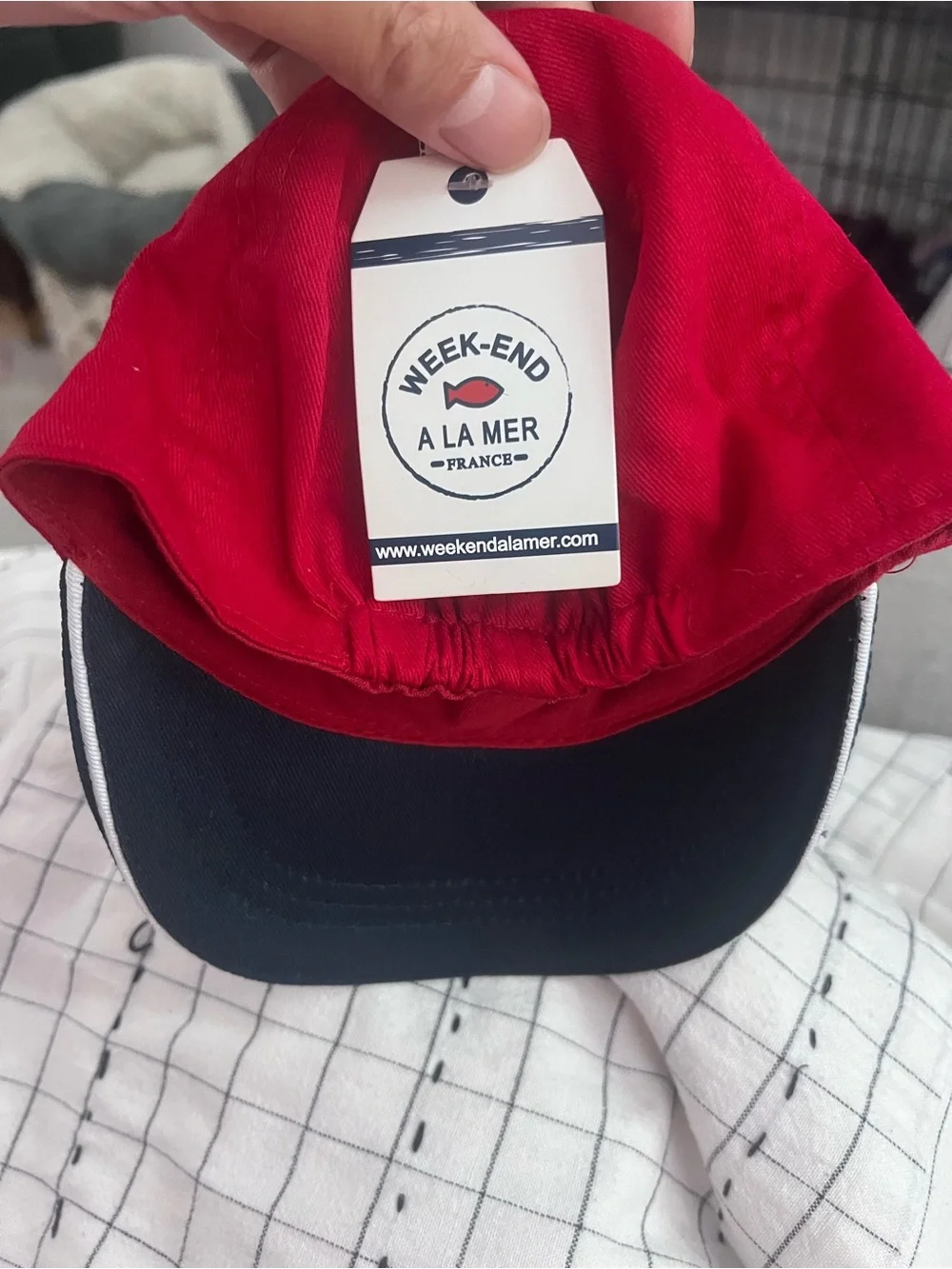 Week-End À La Mer France NWT Kids Baseball Cap Red Navy Sailboat Logo Hat